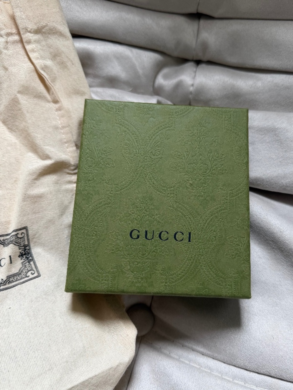 Gucci Wallet Box set with dust bag